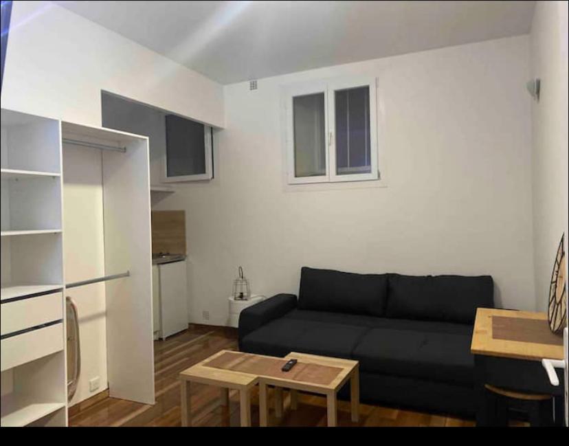 Studio Meuble Tout Equipe!! Boujan-sur-Libron Exterior foto